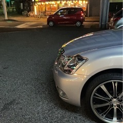 180系クラウンの画像