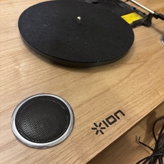 【美品】IONスピーカー内蔵レコードプレーヤーの画像