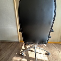 オフィスチェアの画像