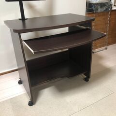 パソコンデスク（キーボード引き出し有り）の画像