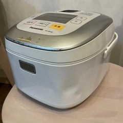 炊飯器 5合炊きの画像