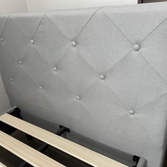 ZINUS シングルベッドフレームの画像