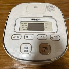 Sharp 炊飯器　3合炊の画像