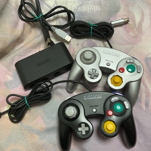 ゲームキューブコントローラー　GCコントローラー接続タップ