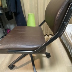 デスクチェアの画像