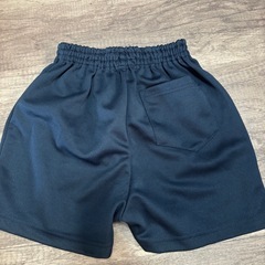 美品❣️キッズ　体操服　パンツ　150の画像