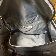 ★受渡完了★中古品　美品umbro バッグ　荷物沢山の画像