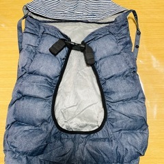 抱っこ紐カバー　防寒ケープの画像