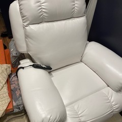 リクライニングチェアー　アイラッシュ　電動　の画像