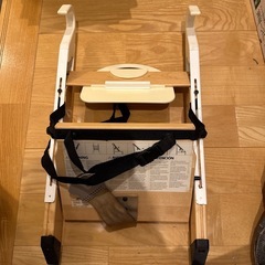 ストッケ　ベビーチェアーの画像