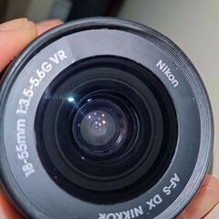 並品 Nikon AF-S DX NIKKOR 18-55mm F3.5-5.6G VR ★分解清掃済みの画像