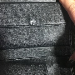 ヴィトン黒財布をの画像