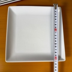 スクエア　白い四角形の皿 6枚セット 約20cmの画像