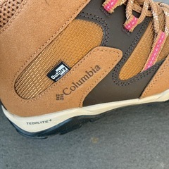Columbia 登山靴24cmの画像