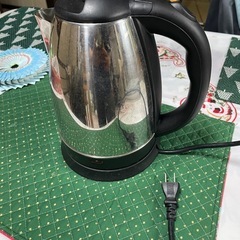 電気ポットの画像