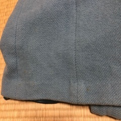 ブルーのウールコートの画像