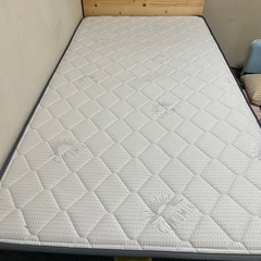 マットレス&フレームセット
の画像