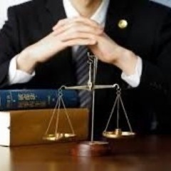 弁護士の方はいますか？