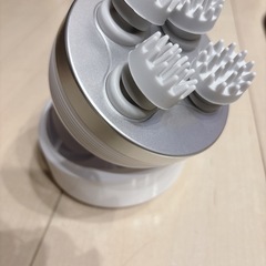 ヘッドスパ 電動頭皮ブラシ 頭皮ケア 3D振動 360°回転 急緩調節 防水の画像