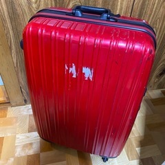 大型スーツケースの画像
