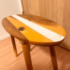 ニトリ サーフボードテーブル、肩たたきの画像