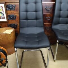 定価1万円以上　倉庫引き上げ品　座り心地の良い楽々　チェア　ソファー　ダイニングテーブル　椅子　の画像