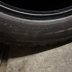 ブリヂストンVRX 225/55r17の画像