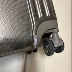 【受け渡し決定】スーツケース　機内持ち込みサイズ　キャリーケースの画像