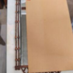 昭和レトロな壁掛け鏡の画像