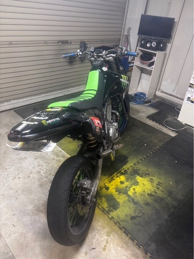 dトラッカー250