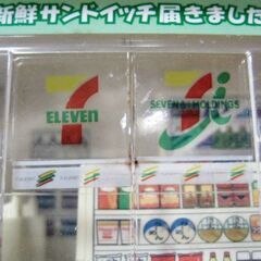 タカラトミー　トミカ　プラレール　セット　パーツ　車両　レール　ホビー　トミカタウン　セブンイレブン　ブルートレイン　730ZSの画像