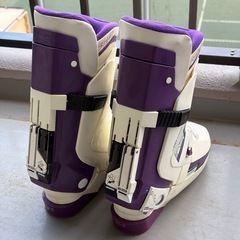 スキーブーツの画像