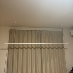 突っ張り棒の画像