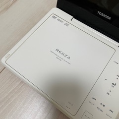 ポータブルDVDプレーヤーの画像