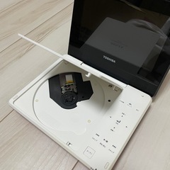 ポータブルDVDプレーヤーの画像