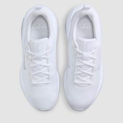 【新品未使用品】23cm ホワイト 白 ナイキ ベラ 7 ウィメンズ ワークアウトシューズ スニーカーの画像