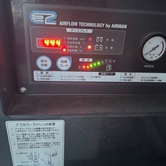 エンジンコンプレッサーpds130s acの画像