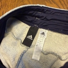 adidas ジャージの画像