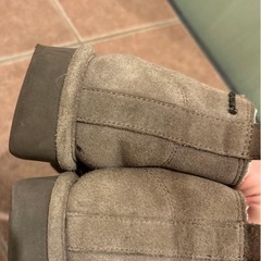 ベアパウ　ムートンブーツ　23cmの画像