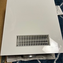 浴室の乾燥、暖房
100ボルト用です。 三菱　2016年製ですの画像