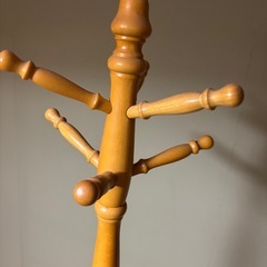 ●木製ポールハンガー●の画像