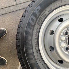 軽バンスタッドレスタイヤ4本セット145\80R12の画像