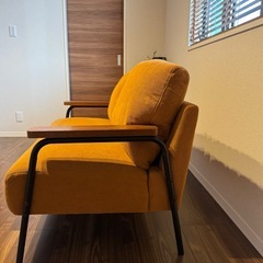 コーデュロイ生地のコンパクトソファ 布張りタイプの画像