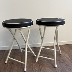 折りたたみチェア　2脚の画像