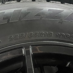 アウディ　ホイール付きスタッドレスの画像