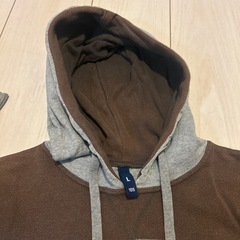 メンズパーカーの画像