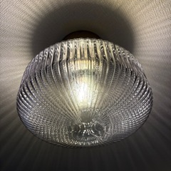 アンティーク風ガラス照明の画像