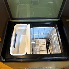 makita CW004G 充電式保冷温庫の画像