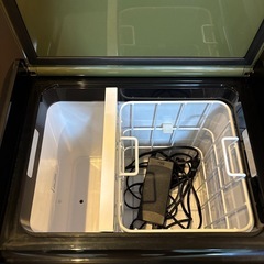 makita CW004G 充電式保冷温庫の画像