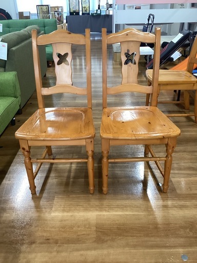 ダイニングチェア２脚セット【町田市再生家具】252783